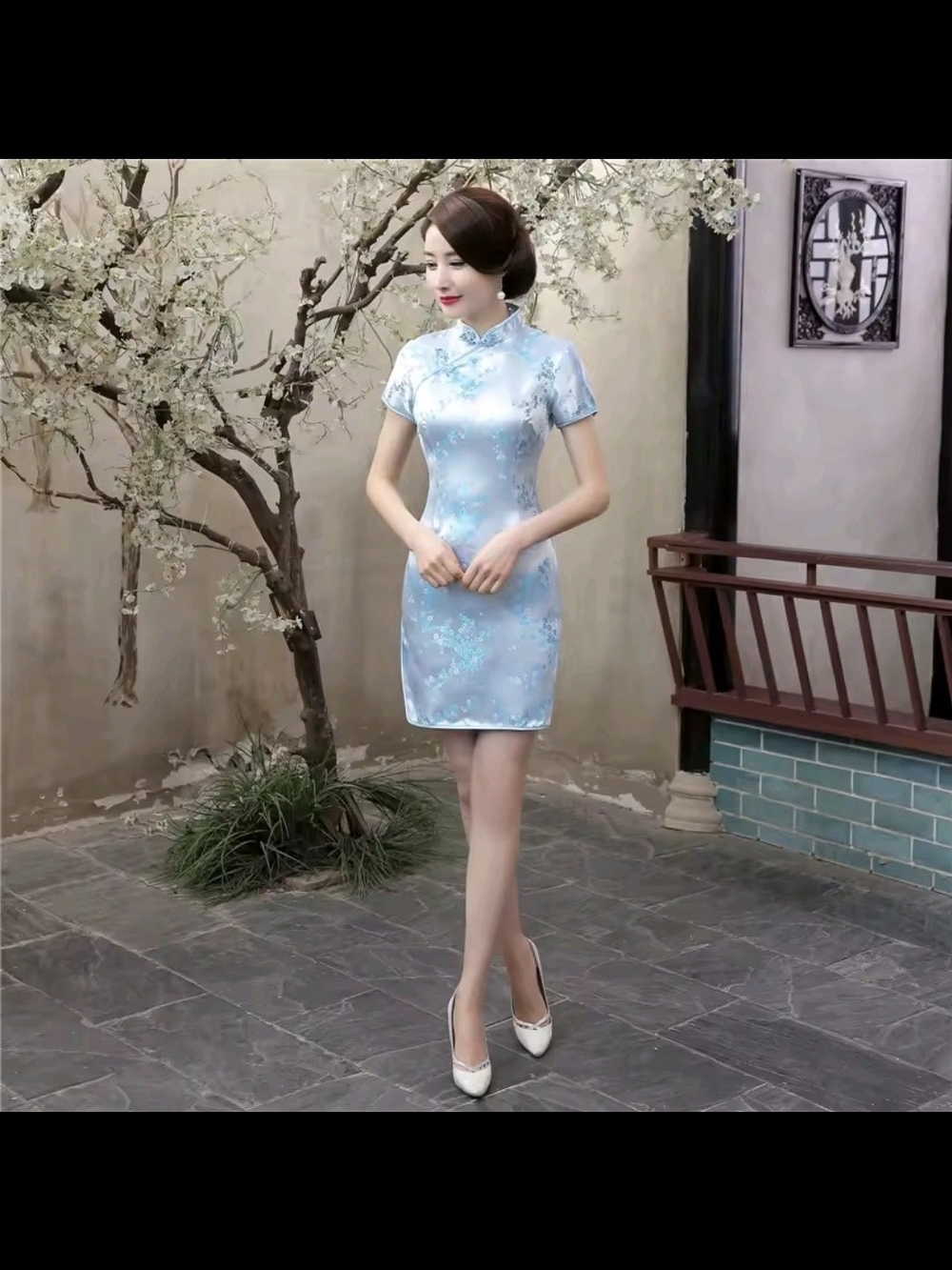 Elegant Light Blue Floral Cheongsam Qi Pao Dress